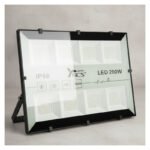 Foco Reflector Led Exterior Patio Jardin Ip66 200w Negro Blanco Frío - Imagen 5