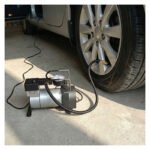Compresor De Aire Inflador De Auto O Bicicleta 12v 140 Psi Gris 50 / 60 Hz Monofásica - Imagen 7