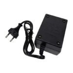 Transformador Voltaje 220v A 110v Hasta 200w Negro Negro