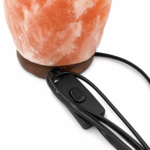 Lámpara De Sal Del Himalaya Natural Casi 3 Kg Con Base De Madera Luz Cálida Decorativa - Imagen 3