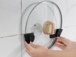 Soporte Autoadhesivo para Tapas de Ollas por Par
