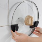 Soporte Autoadhesivo para Tapas de Ollas por Par