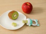 Chupete Alimentador de Bebé Antiahogo Frutas y Verduras - Imagen 3