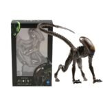 Figura HIYA Dog Alien perro